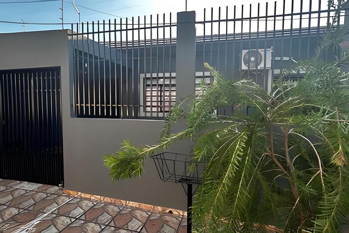 Casa Com Ar Condicionado Em Todos Os Quartos Villa Ourinhos Buitenkant foto